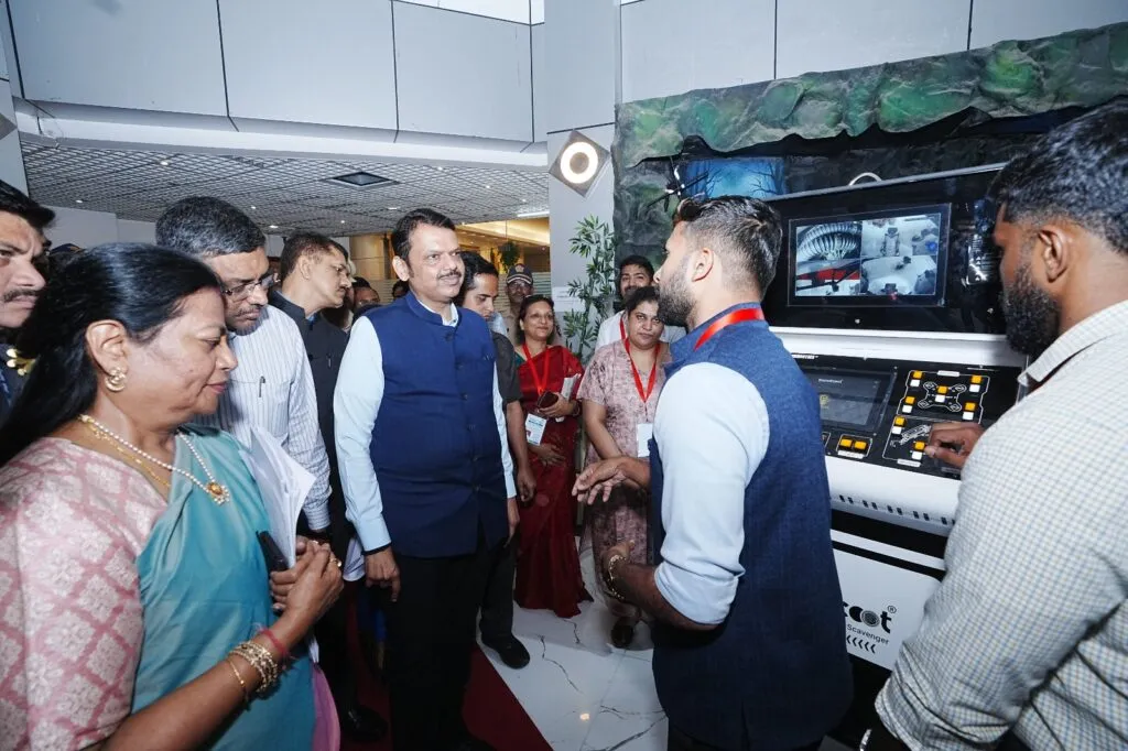 Bandicoot – the manhole cleaning robot – steals the spotlight at “Tech Wari”programme at Mantralaya - Bandicoot